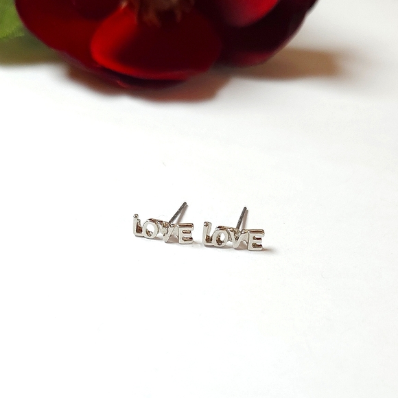 Jewelry - Dainty Silver LOVE Stud Earrings Word Earrings